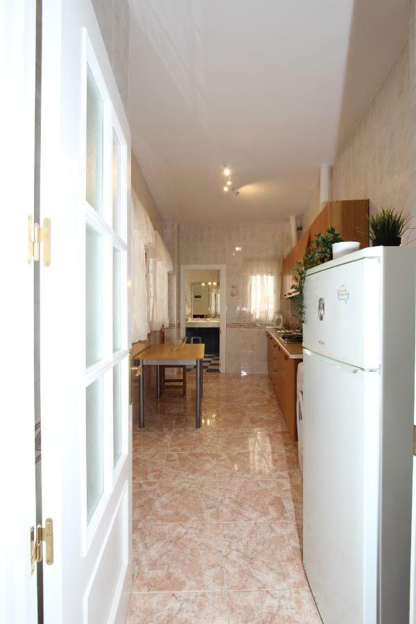 Apartamento Ollerias Малага Екстер'єр фото