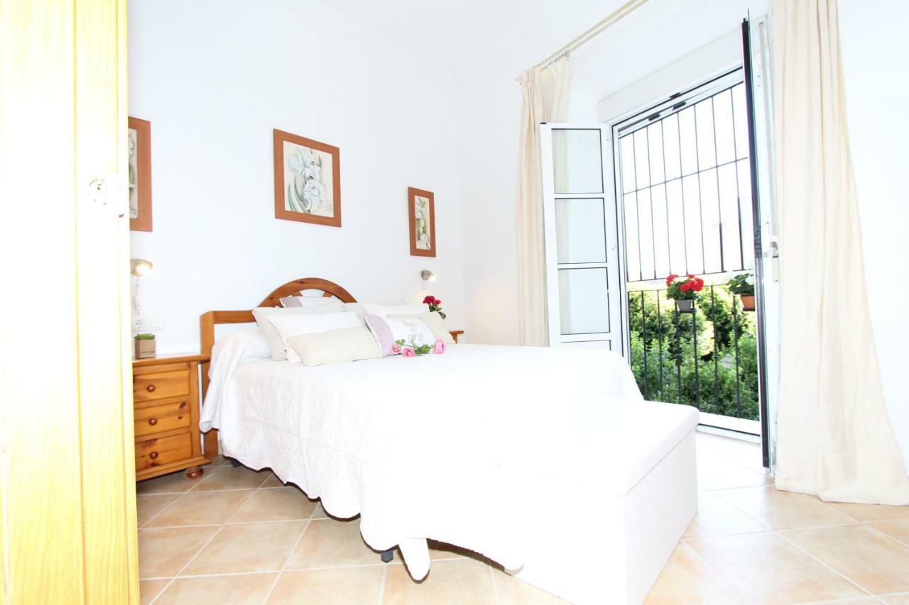 Apartamento Ollerias Малага Екстер'єр фото