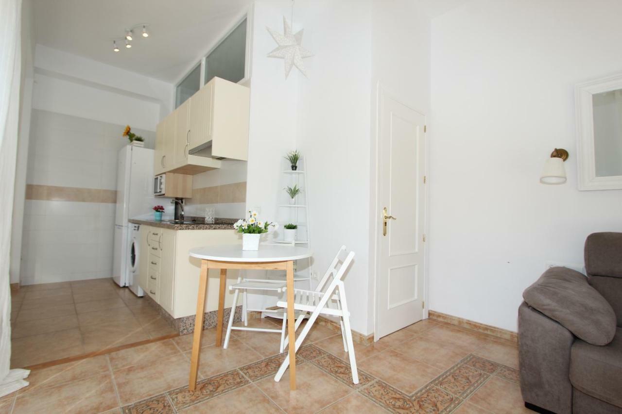 Apartamento Ollerias Малага Екстер'єр фото