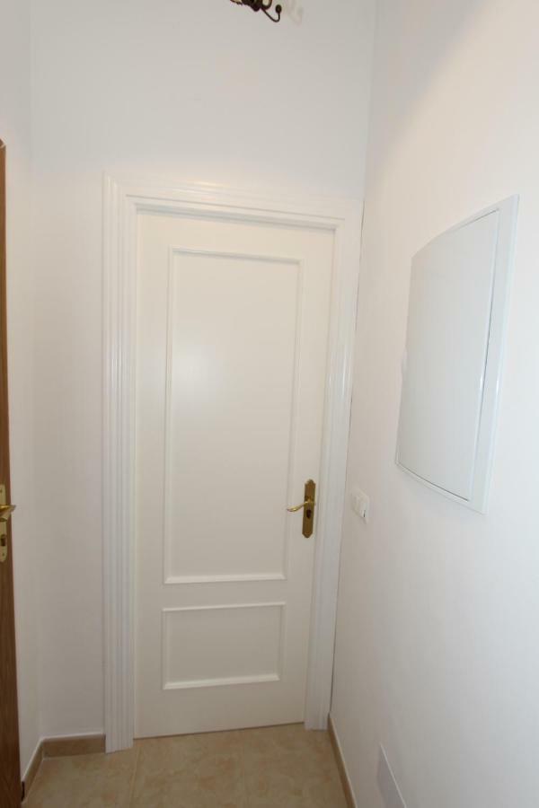 Apartamento Ollerias Малага Екстер'єр фото