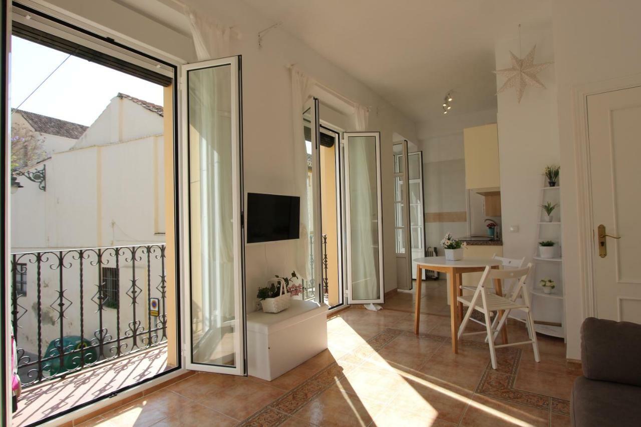 Apartamento Ollerias Малага Екстер'єр фото
