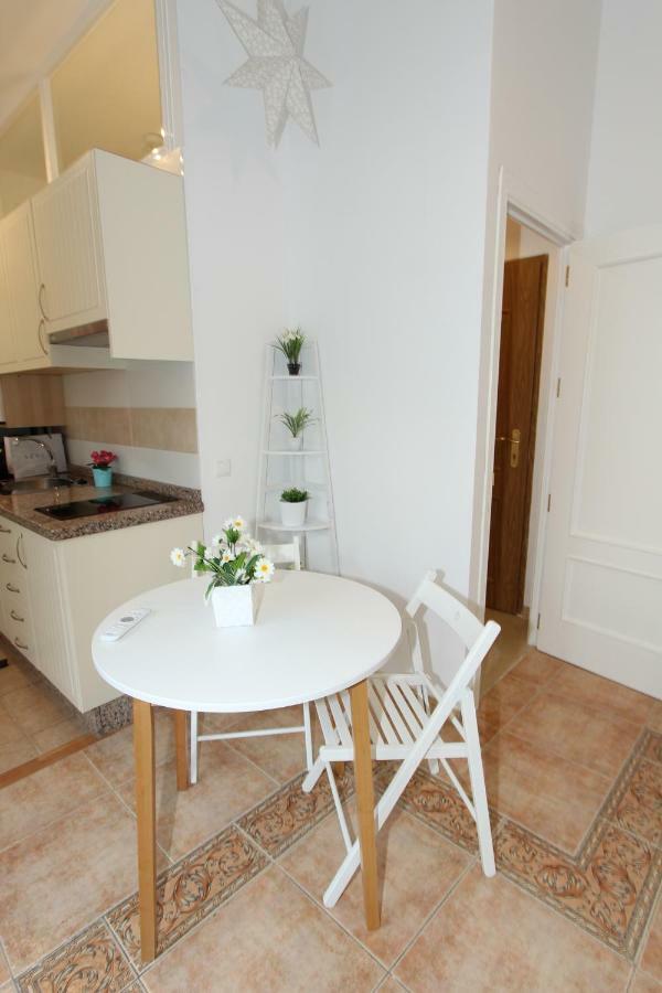 Apartamento Ollerias Малага Екстер'єр фото